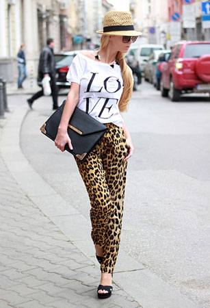 pantalone sa leopard printom