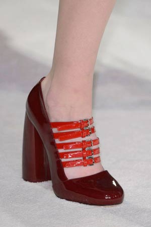 crvene svecane Mary Jane cipele