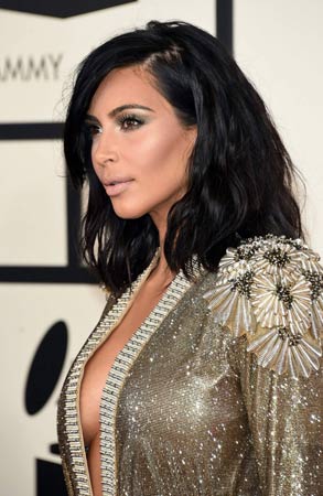 Kim Kardashian lob frizura