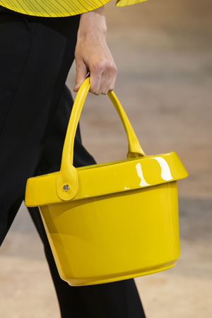 žuta kofica torba