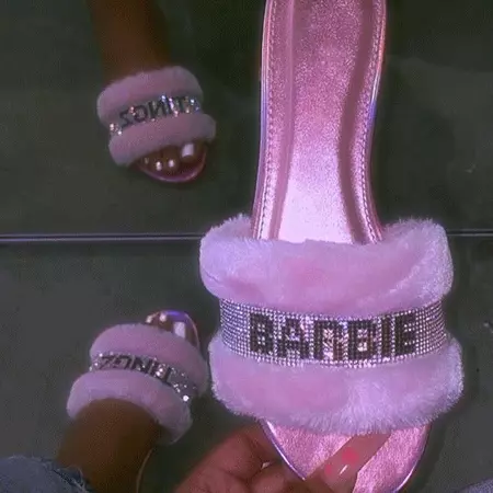  sta je barbiecore sandale